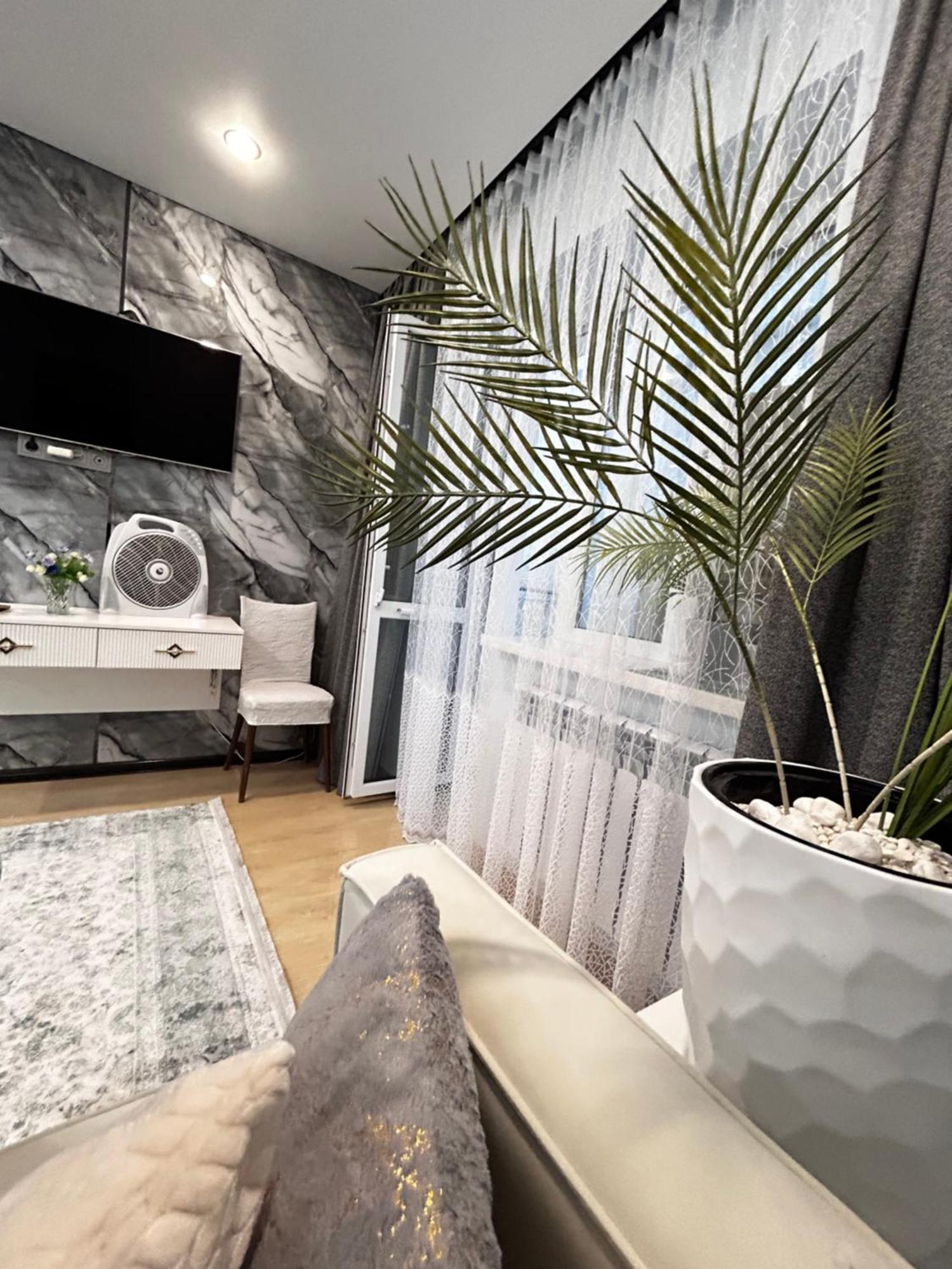 на тимирязева 58 Luxury Apartment *